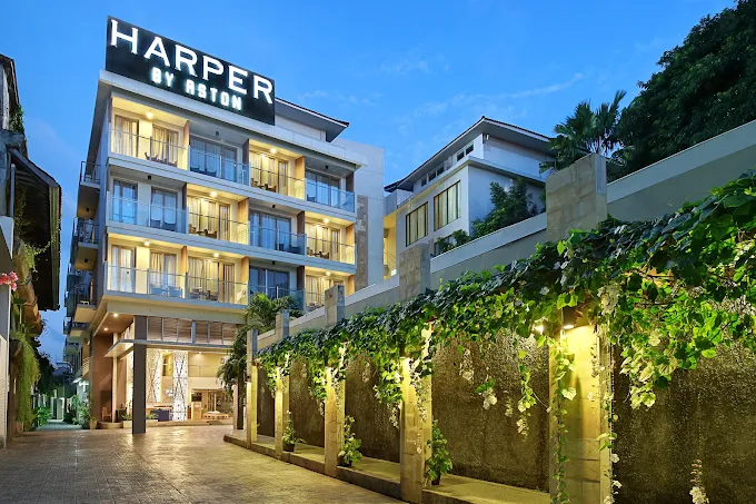 HARPER BY ASTON LEGIAN