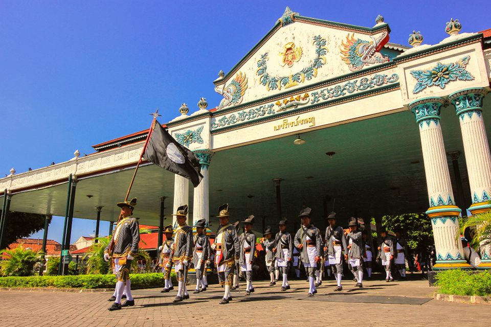 YOGYAKARTA HERITAGE EXPERIENCE (4 DAYS 3 NIGHTS)