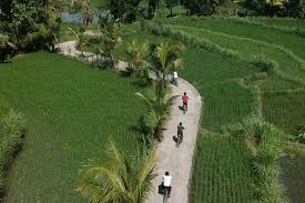 BONJERUK VILLAGE BIKING TOUR 
